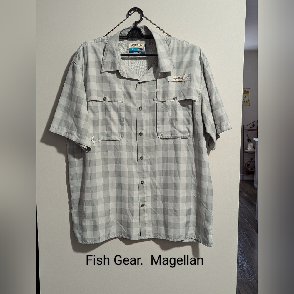 - Magellan outdoors button down shirt. Size XL. Fish Gear. Relaxed fit.